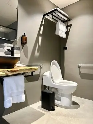 Design Tek Büyük veya İki Ayrı Yataklı Oda
