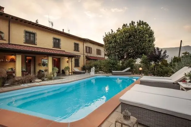 Villa