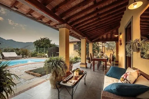Villa