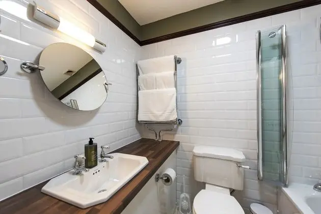 Deluxe Tek Büyük Yataklı Oda, Dağ Manzaralı