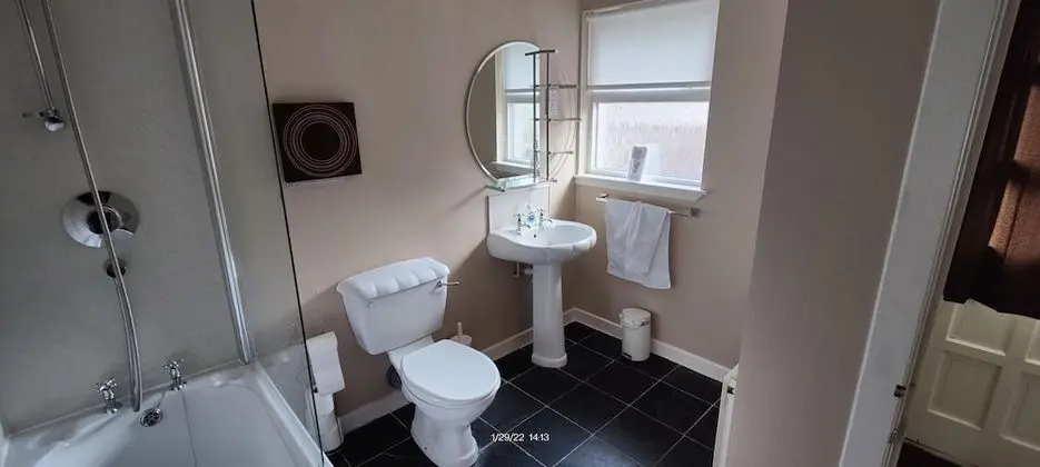 Luxury Kır Evi, Banyolu/Duşlu, Dağ Manzaralı (Ben Reoch Cottage)