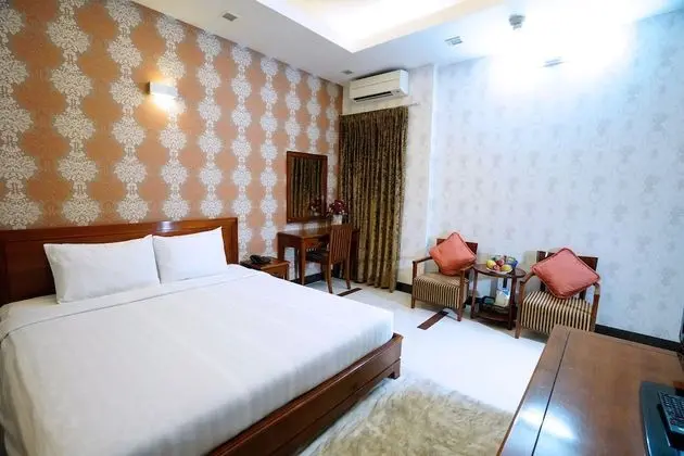 Deluxe Tek Büyük Yataklı Oda