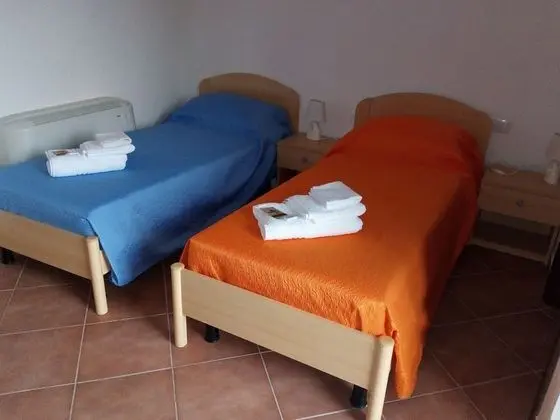 Tek Büyük Yataklı Oda