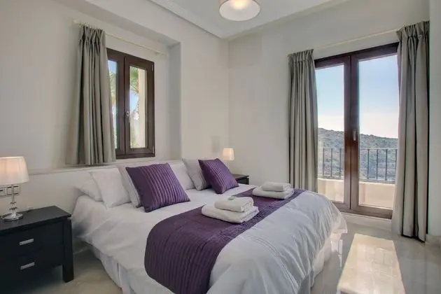 Villa, 5 Yatak Odası, Sigara İçilmez, Deniz Manzaralı