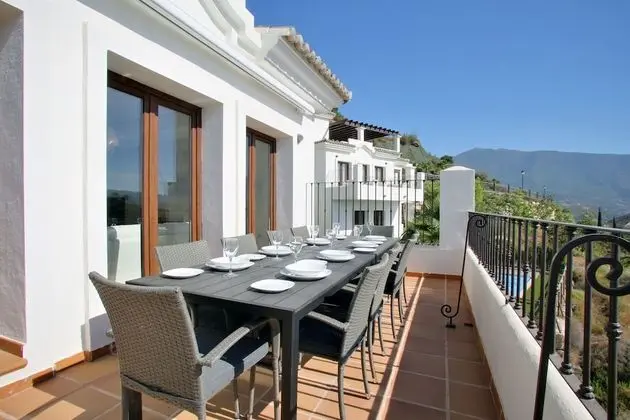 Villa, 5 Yatak Odası, Sigara İçilmez, Deniz Manzaralı