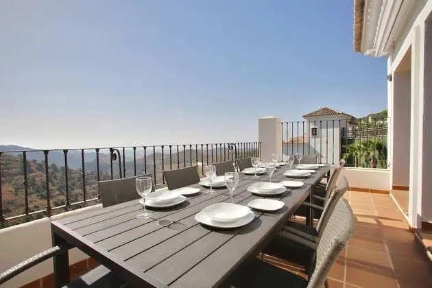 Villa, 5 Yatak Odası, Sigara İçilmez, Deniz Manzaralı