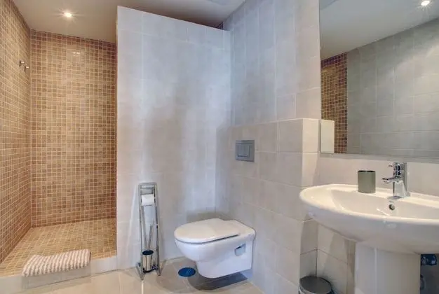 Villa, 5 Yatak Odası, Sigara İçilmez, Deniz Manzaralı