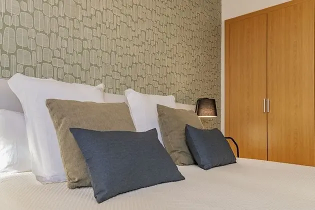 Tek Büyük Yataklı Oda, Balkon, Dağ Manzaralı