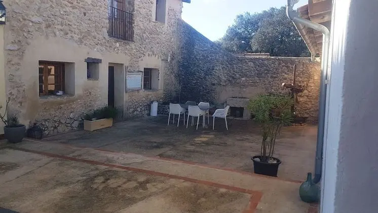 Üç Kişilik Oda, Birden Çok Yatak, Havuz Kullanımı, Avlu Manzaralı