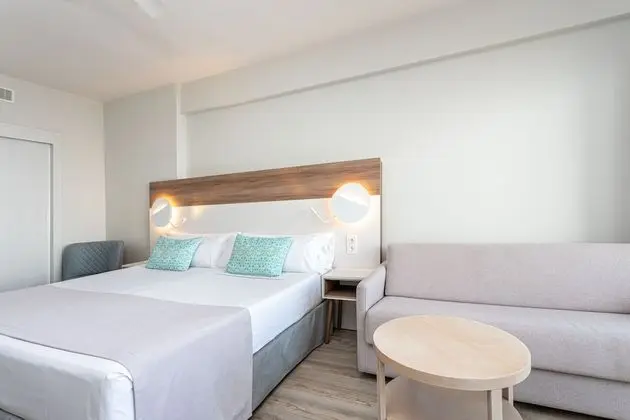 Grand Tek Büyük Yataklı Oda, Teras, Deniz Manzaralı (3 Adults)
