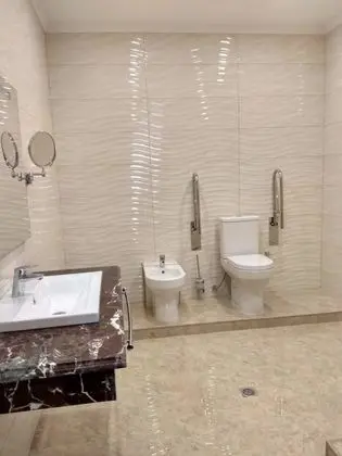 Tek Büyük veya İki Ayrı Yataklı Oda