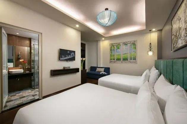 Deluxe Family Room