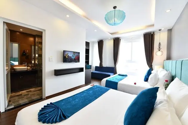 Deluxe Family Room