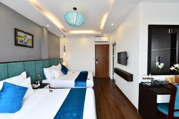 Deluxe Family Room