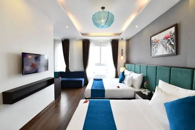 Deluxe Family Room