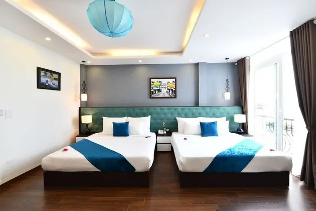 Executive Family Room