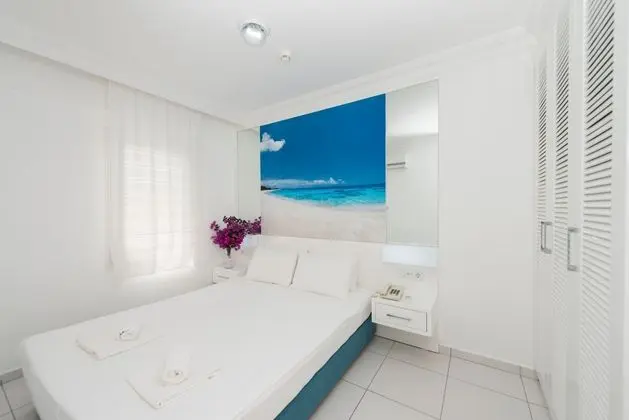 https://imagessl.etstur.com/files/images/hotelImages/TR/51924/l/Bendis-Beach-Hotel-Genel-192549.jpg
