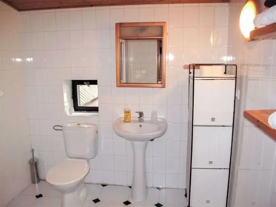Ev