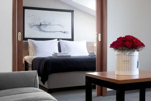 Deluxe Tek Büyük veya İki Ayrı Yataklı Oda