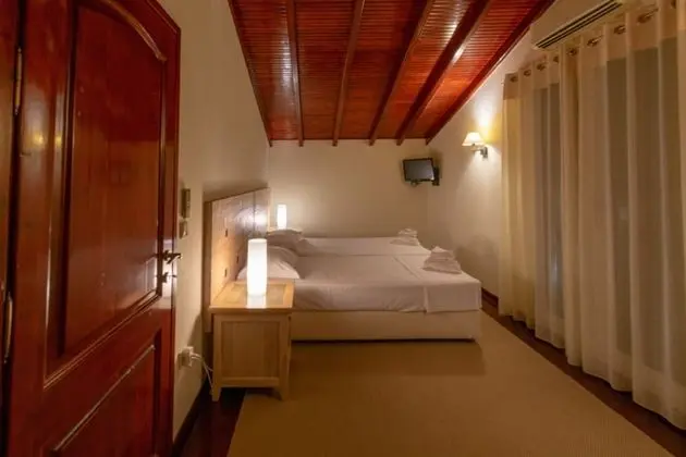 Villa, 4 Yatak Odası, Denize Sıfır
