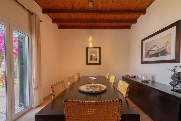 Villa, 4 Yatak Odası, Denize Sıfır