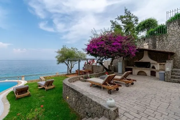 Villa, 4 Yatak Odası, Denize Sıfır