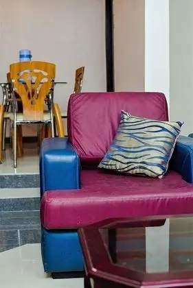 Signature Apart Daire, Havuz Manzaralı