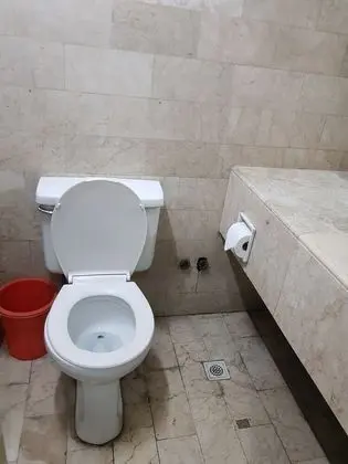 Üç Kişilik Oda