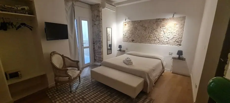 Tek Büyük veya İki Ayrı Yataklı Oda