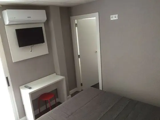 Tek Büyük Yataklı Oda