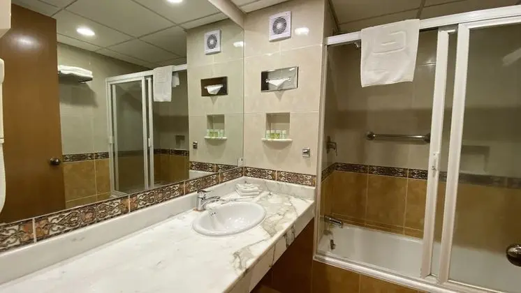 Standard Oda, 2 Çift Kişilik Yatak