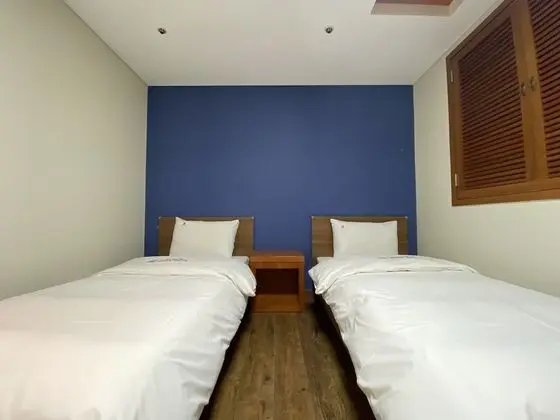 Single Twin Room