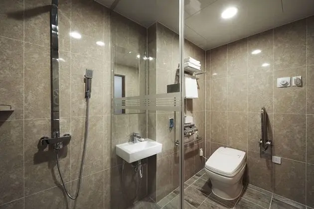 Standard Tek Büyük Yataklı Oda (Free Upgrade to Superior Double Room)