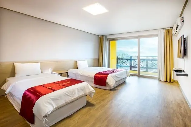 Standard Room, Non Smoking (Cooking not available, Bed type random)