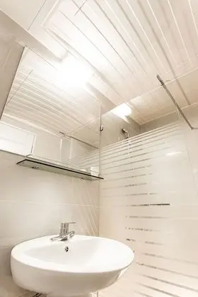 Superior Double Room (Personal Account Access to Netflix)