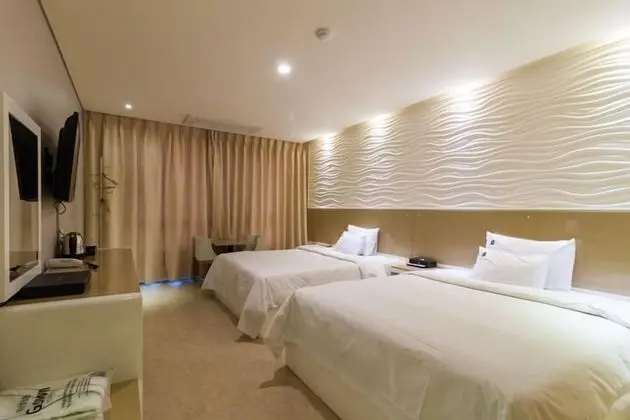 Super Deluxe Room