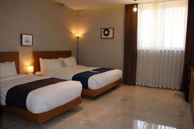 Deluxe Twin Room (more than 2 people, extra person fee 15,000KRW on the spot)