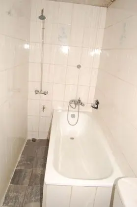 Superior Tek Büyük Yataklı Oda (C)