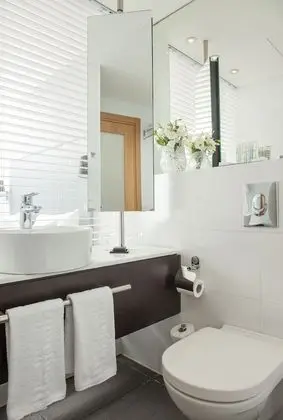 Deluxe Tek Büyük veya İki Ayrı Yataklı Oda, 1 Yatak Odası, Deniz Manzaralı