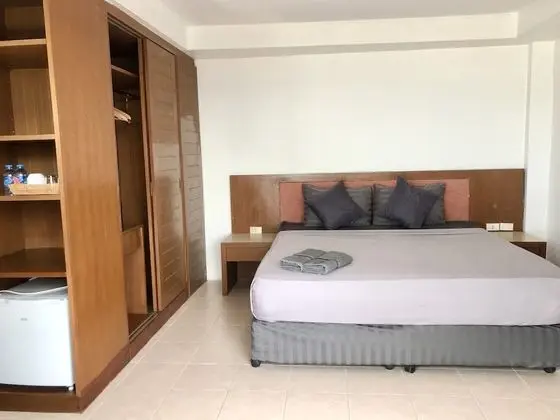 Deluxe Tek Büyük Yataklı Oda, Deniz Manzaralı