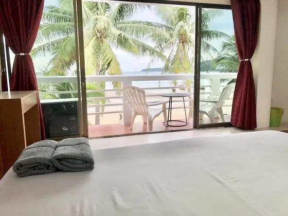 Deluxe Tek Büyük Yataklı Oda, Deniz Manzaralı