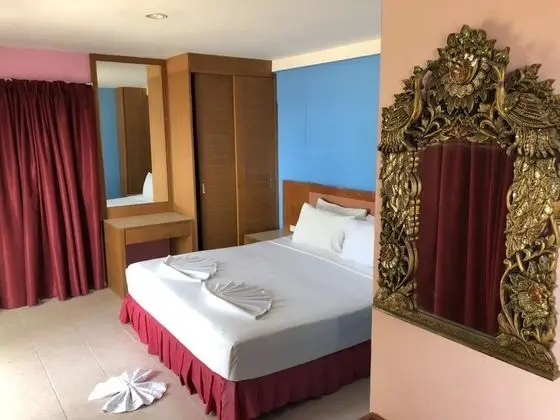 Deluxe Tek Büyük Yataklı Oda, Deniz Manzaralı