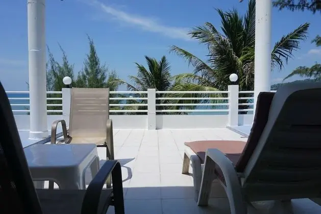 Deluxe Tek Büyük Yataklı Oda, Deniz Manzaralı