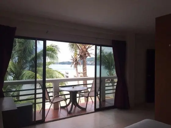 Deluxe Tek Büyük Yataklı Oda, Deniz Manzaralı