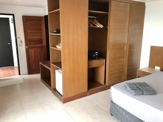 Standard Tek Büyük Yataklı Oda