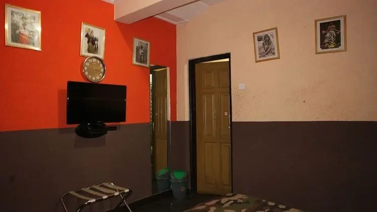 Standard Oda, 1 Büyük (Queen) Boy Yatak, Sigara İçilmez
