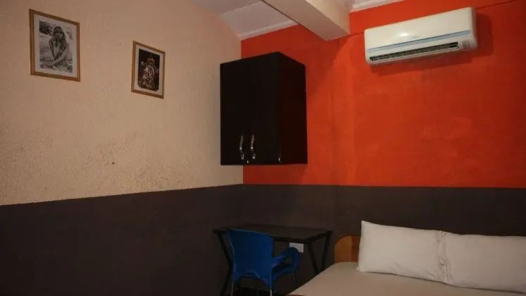 Stüdyo, 1 En Büyük (King) Boy Yatak, Sigara İçilmez