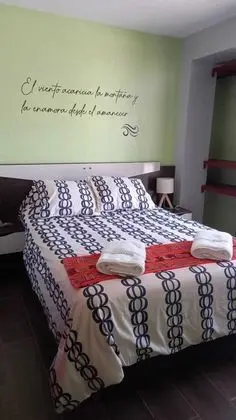 Premium Oda, 1 Büyük (Queen) Boy Yatak