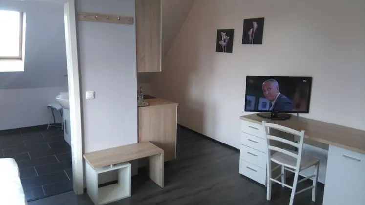 Apart Daire, 1 Yatak Odası, Küçük Mutfak