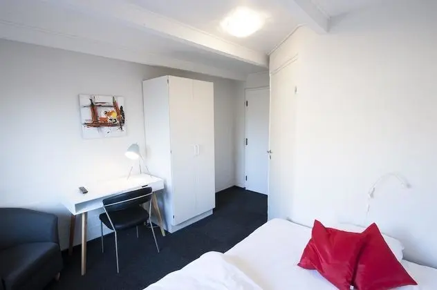 Tek Büyük Yataklı Oda, Özel Banyo